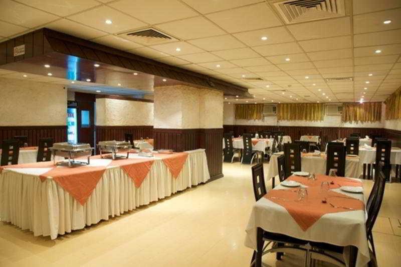 Al Mas Hotel Apartments Dubai Exterior photo
